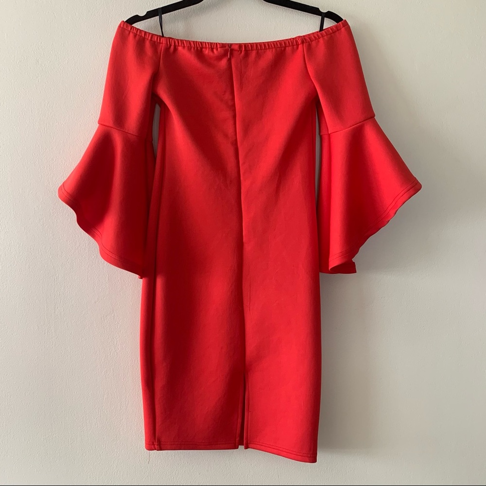 Trumpet Sleeves Classy Off Shoulders Dress - Picture 6 of 8